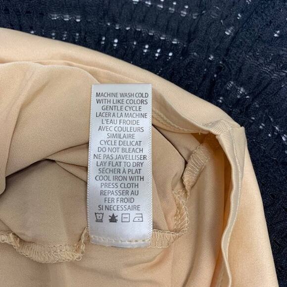 New MAX STUDIO Black Lace Ruffle Flutter Sleeve Dress | XS - Picture 7 of 7